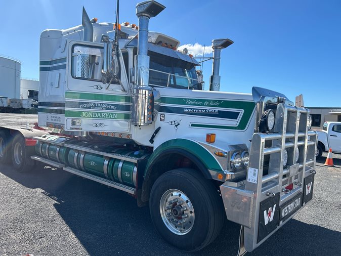 2021 Western Star 6900 FX Constellation