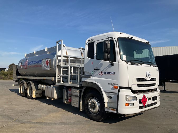 2013 Nissan UD Quon CW 26 380