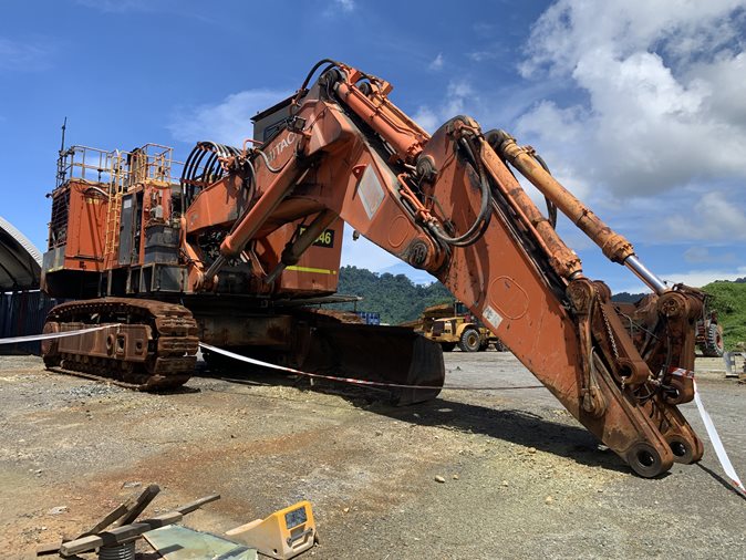 View a range of mobile mining equipment available via auction.