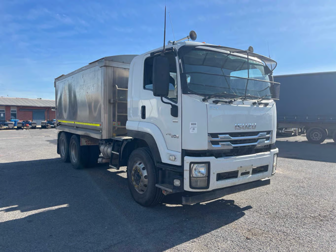 2017 Isuzu FVY 240-300