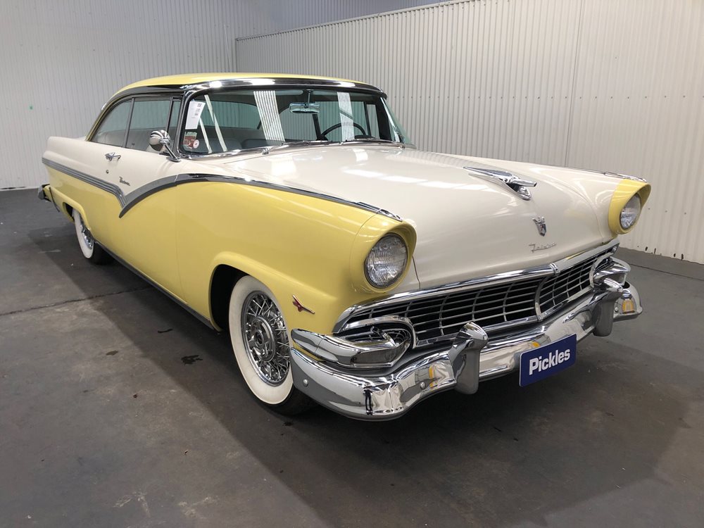 1956 Ford Fairlane Victoria
