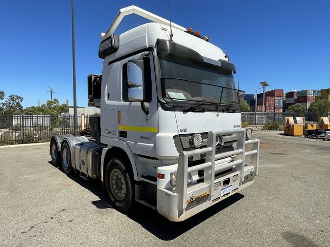 2011 Mercedes Benz Actros 2660