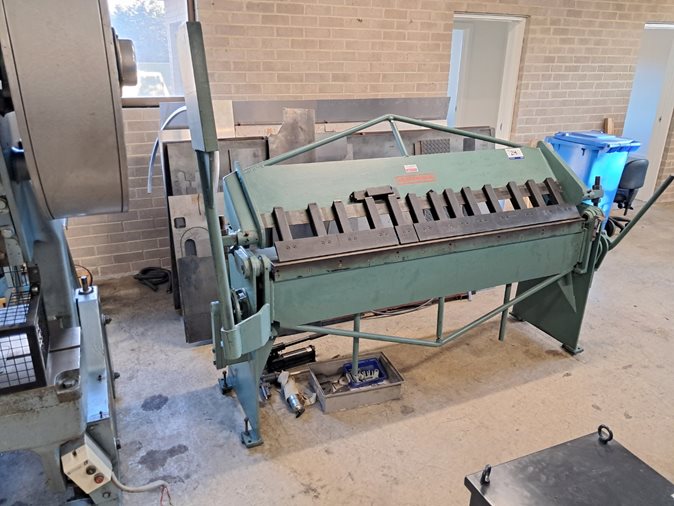 Sheetmetal Pan Brake Folder, Neaterfold