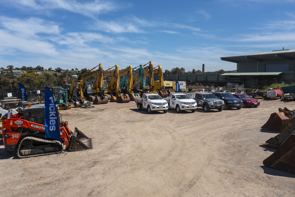 LIVE Auction: Multi-Million Dollar Construction & Demolition Fleet Dispersal