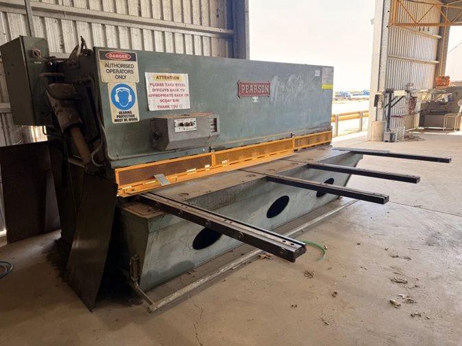 Hydraulic Guillotine Shear