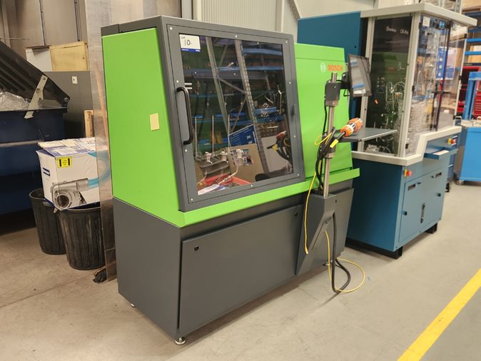 Common Rail Diesel Pump and Injector Diagnostic Tester, Bosch DCI 700