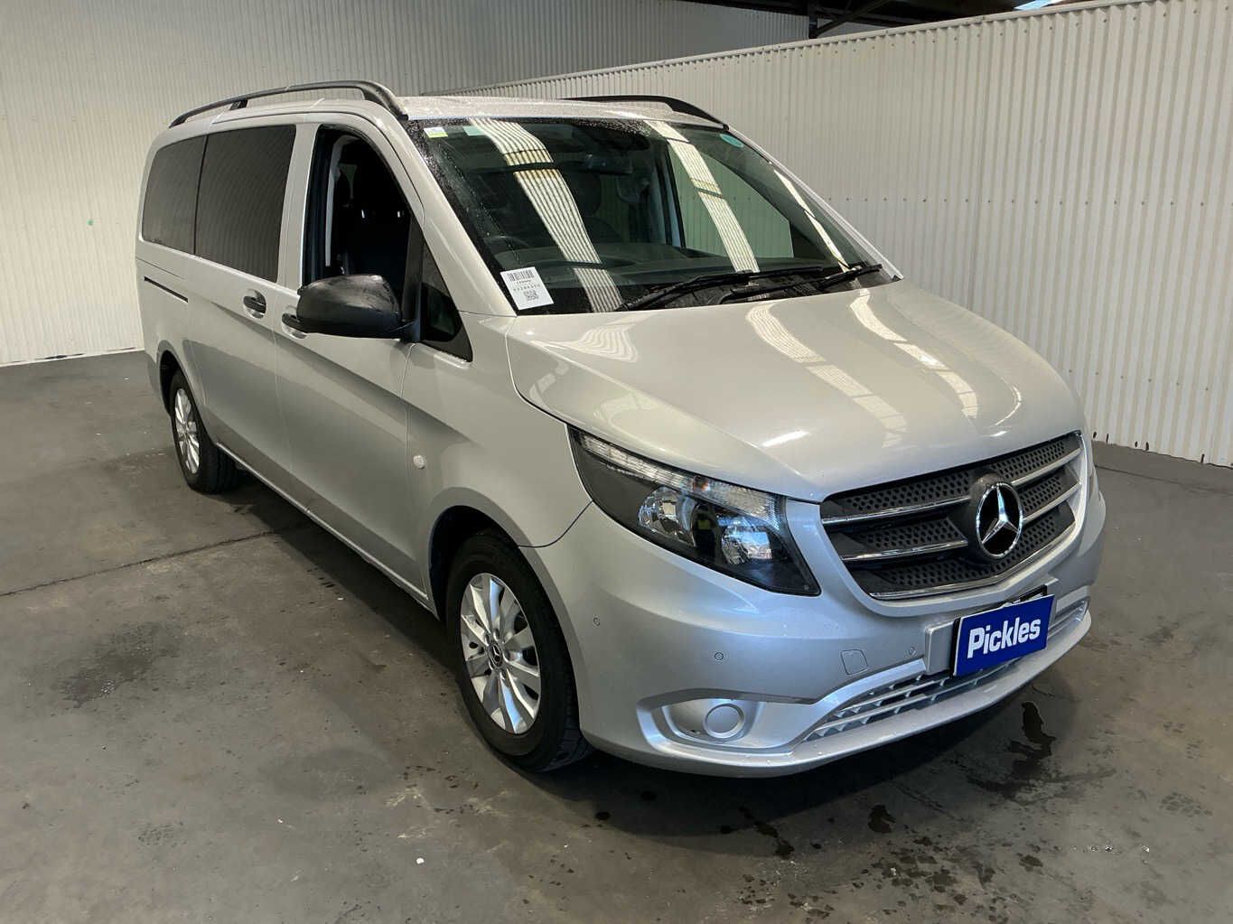 2019 Mercedes-Benz Valente