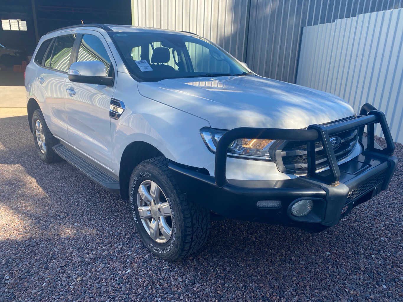 2020 Ford Everest