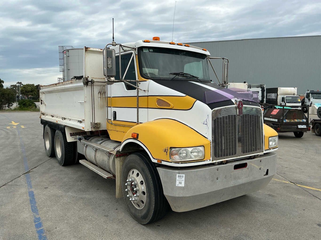 2012 Kenworth T359