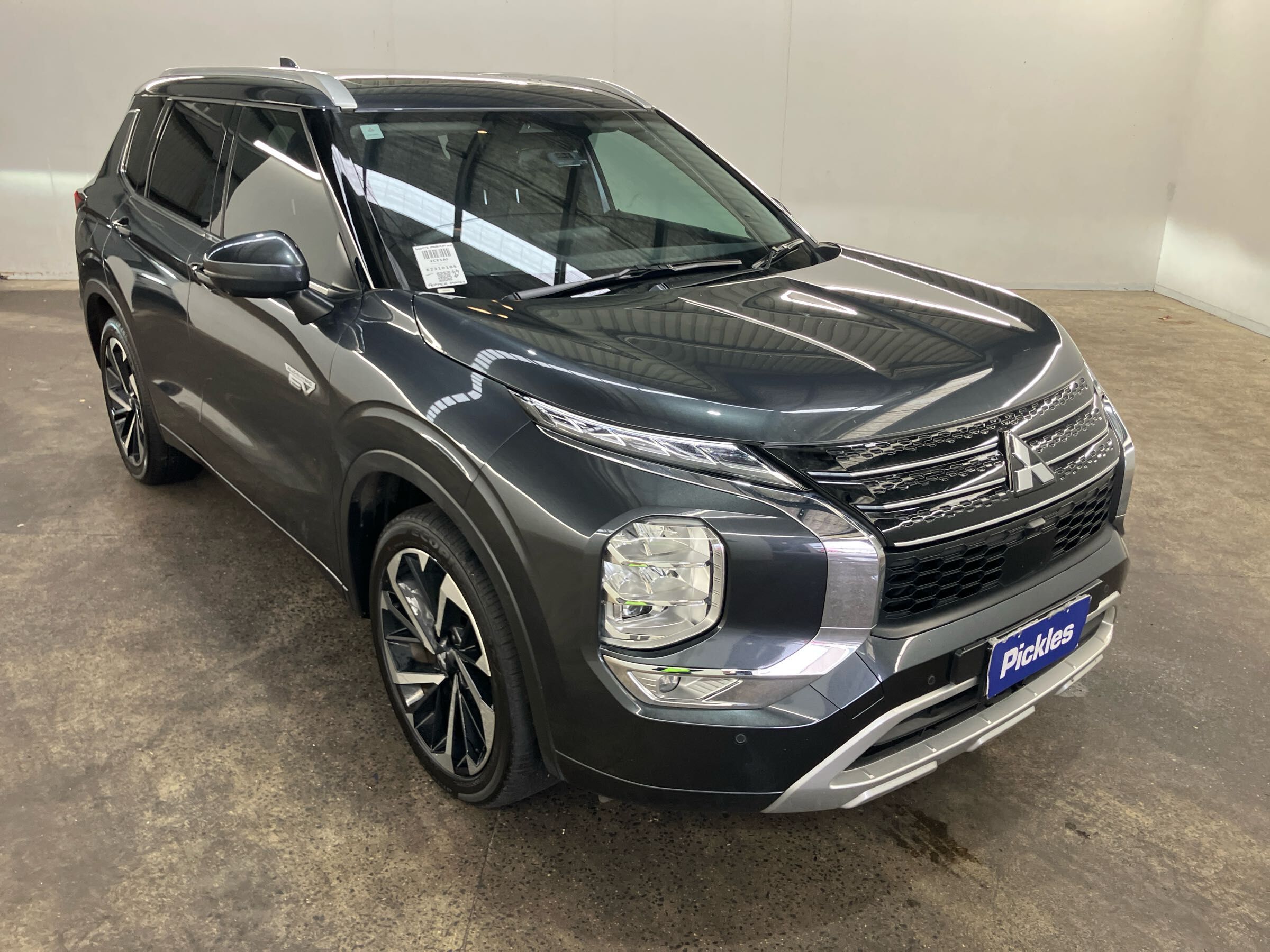 2025 Mitsubishi Outlander