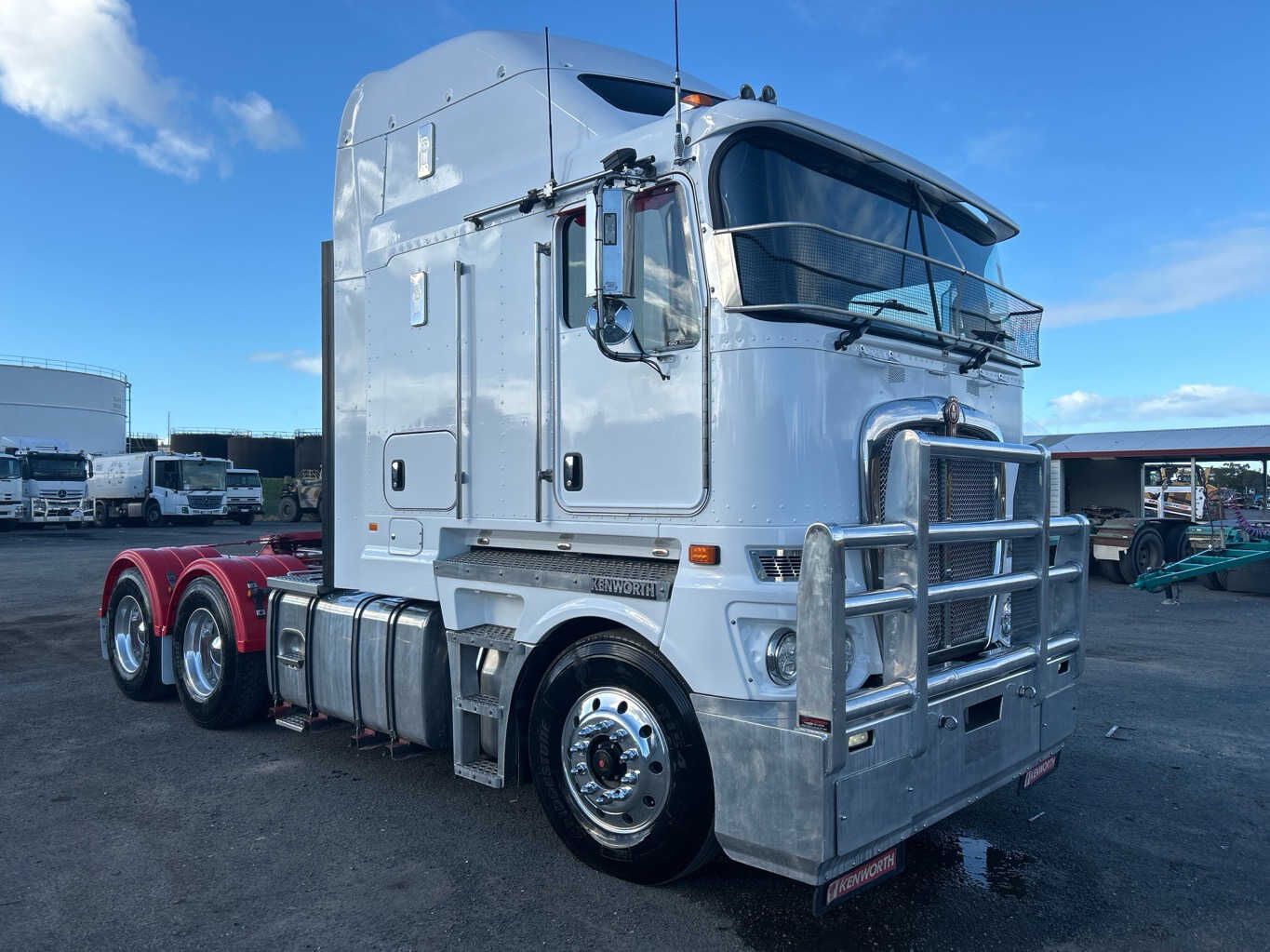 2014 Kenworth K200