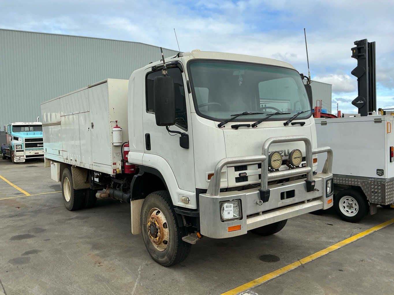 2012 Isuzu FH