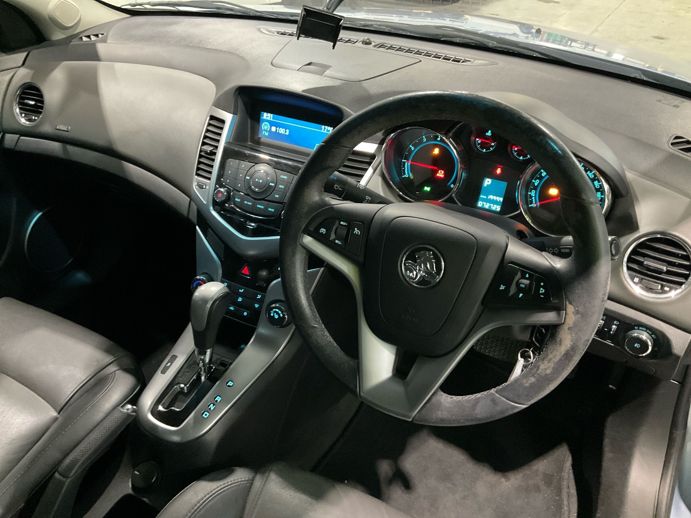 Vehicle photo