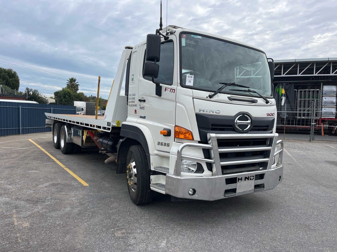 2022 Hino FM 500 2635