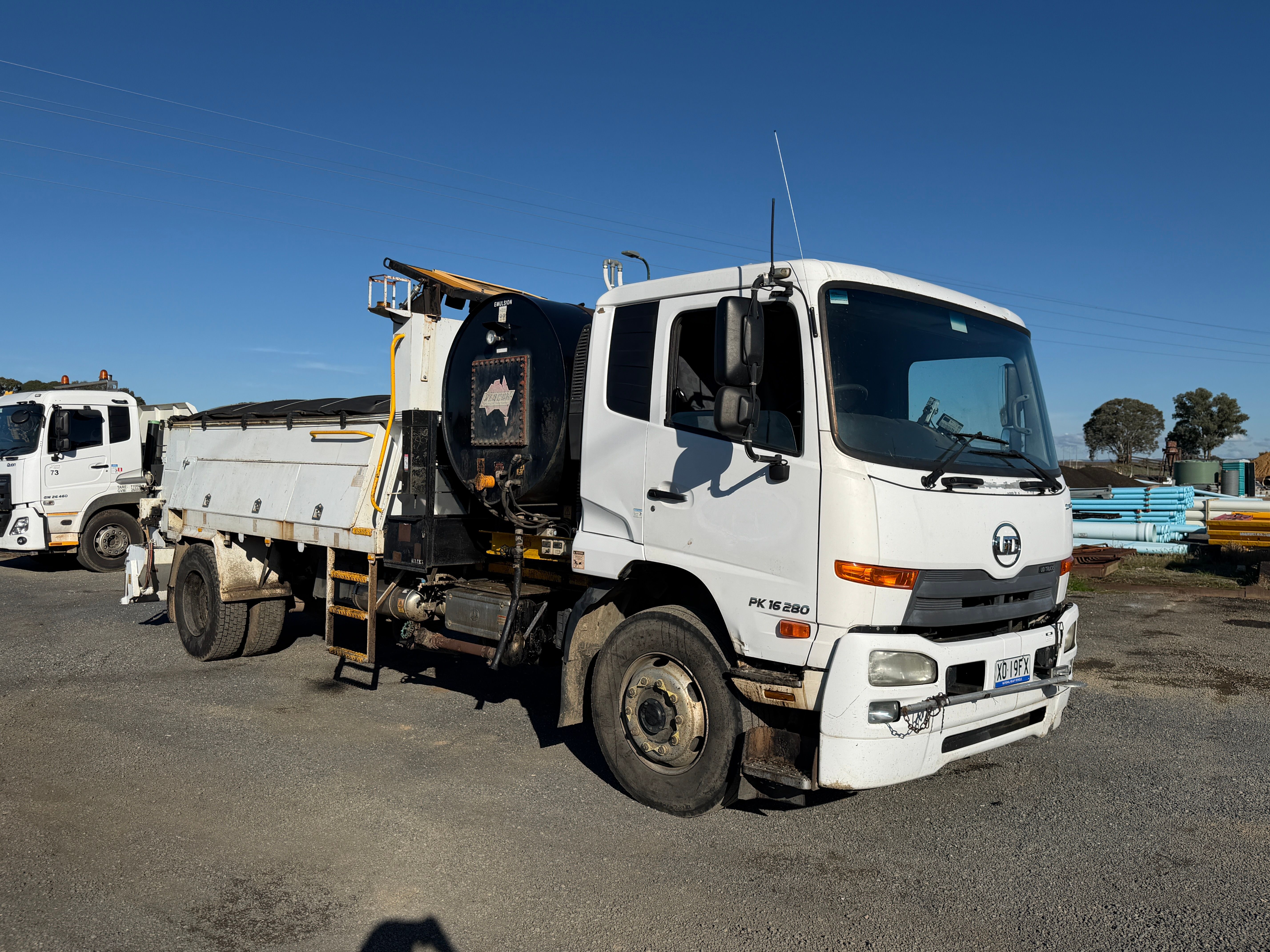 2012 Nissan UD PK16 280