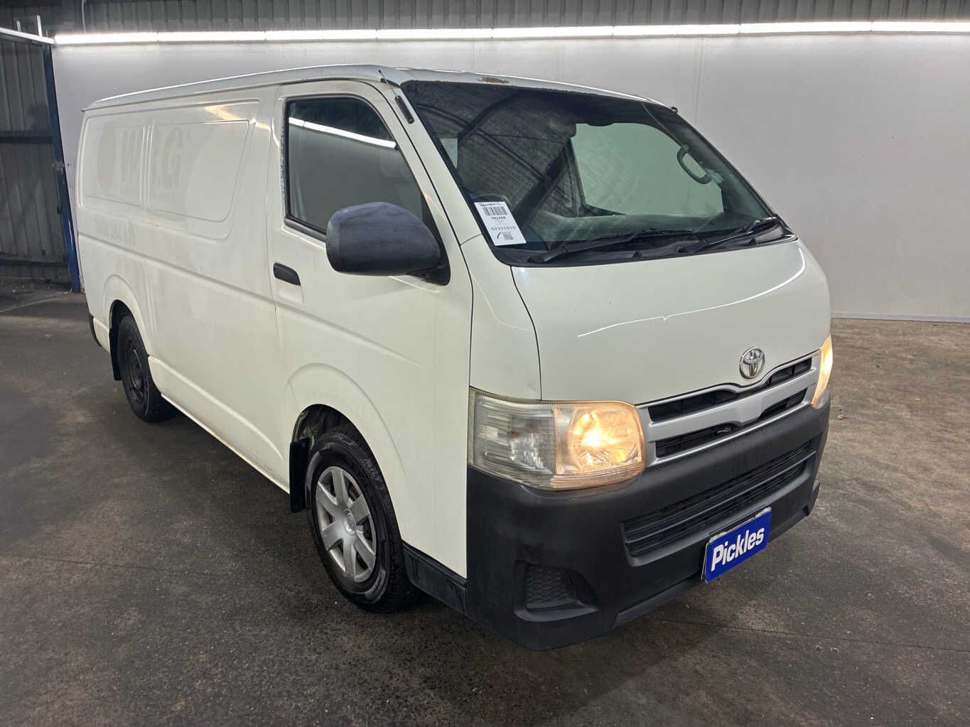2011 Toyota Hiace