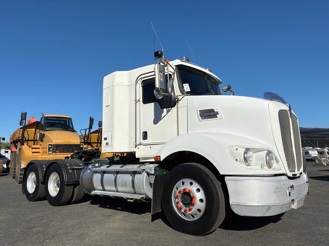 2013 Kenworth T409