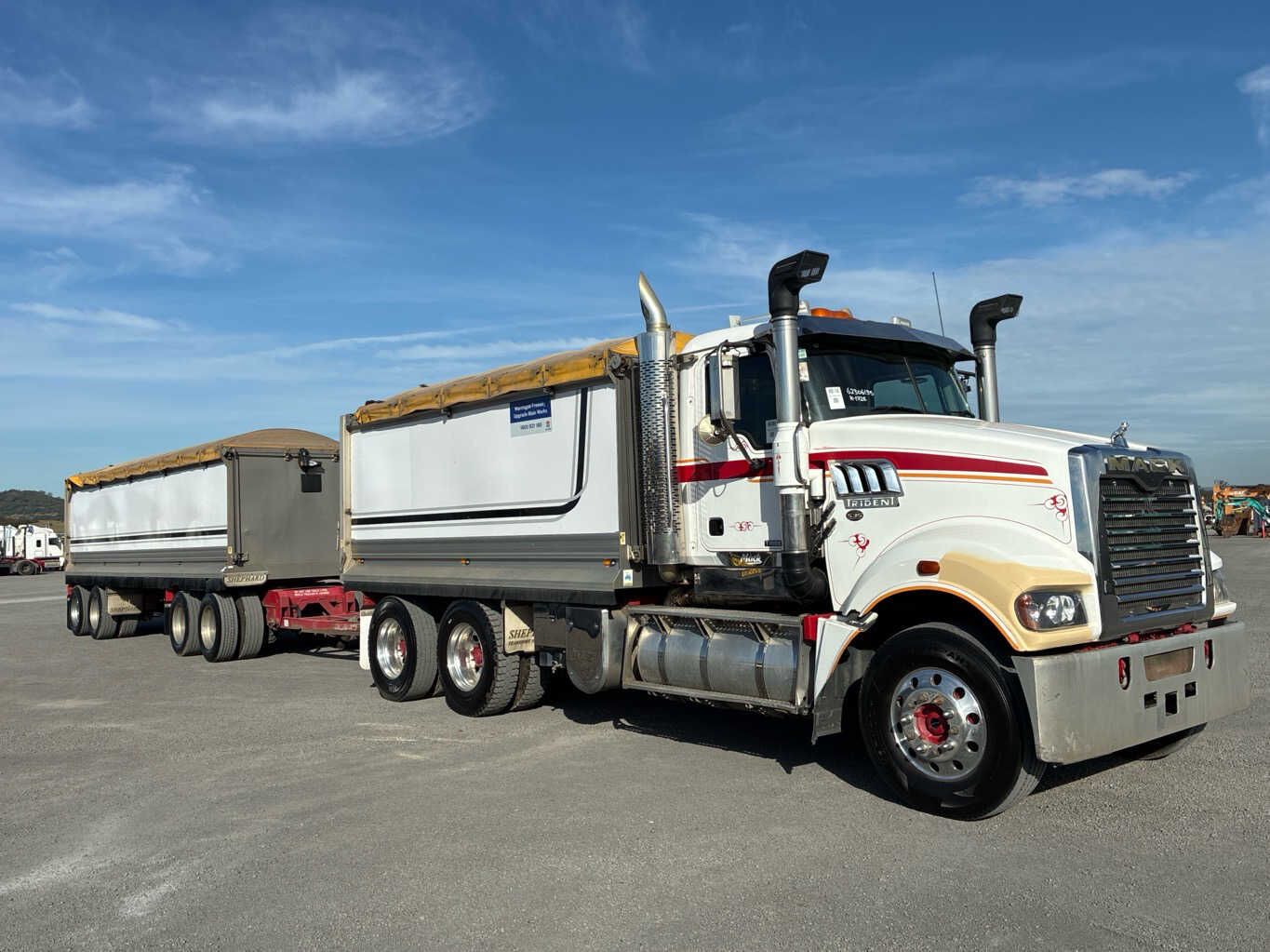 2019 Mack CMHR Trident
