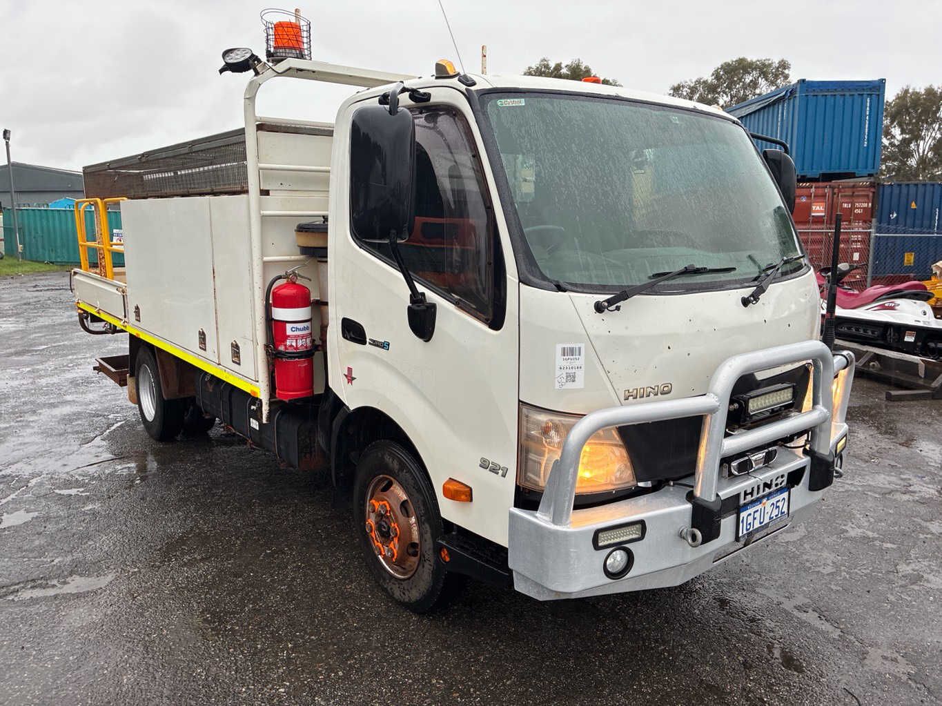2016 Hino 300 921