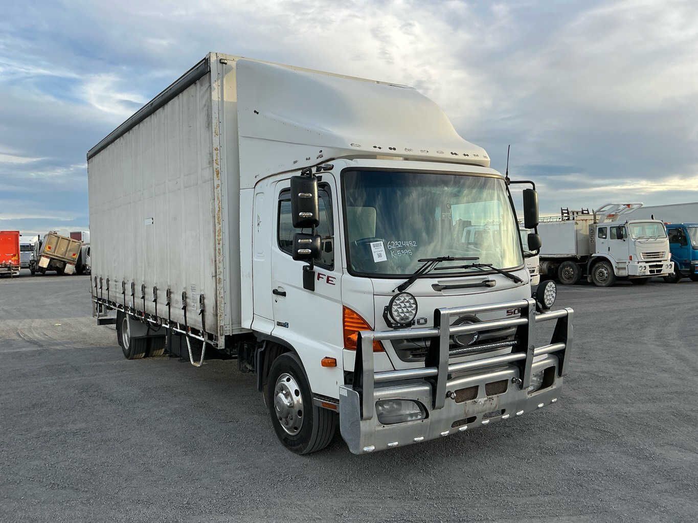 2012 Hino FE500