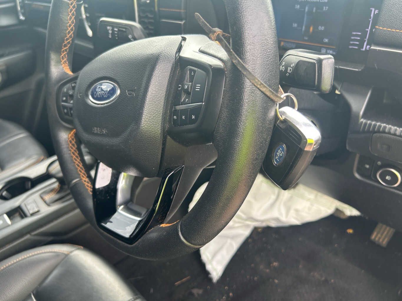 Vehicle photo