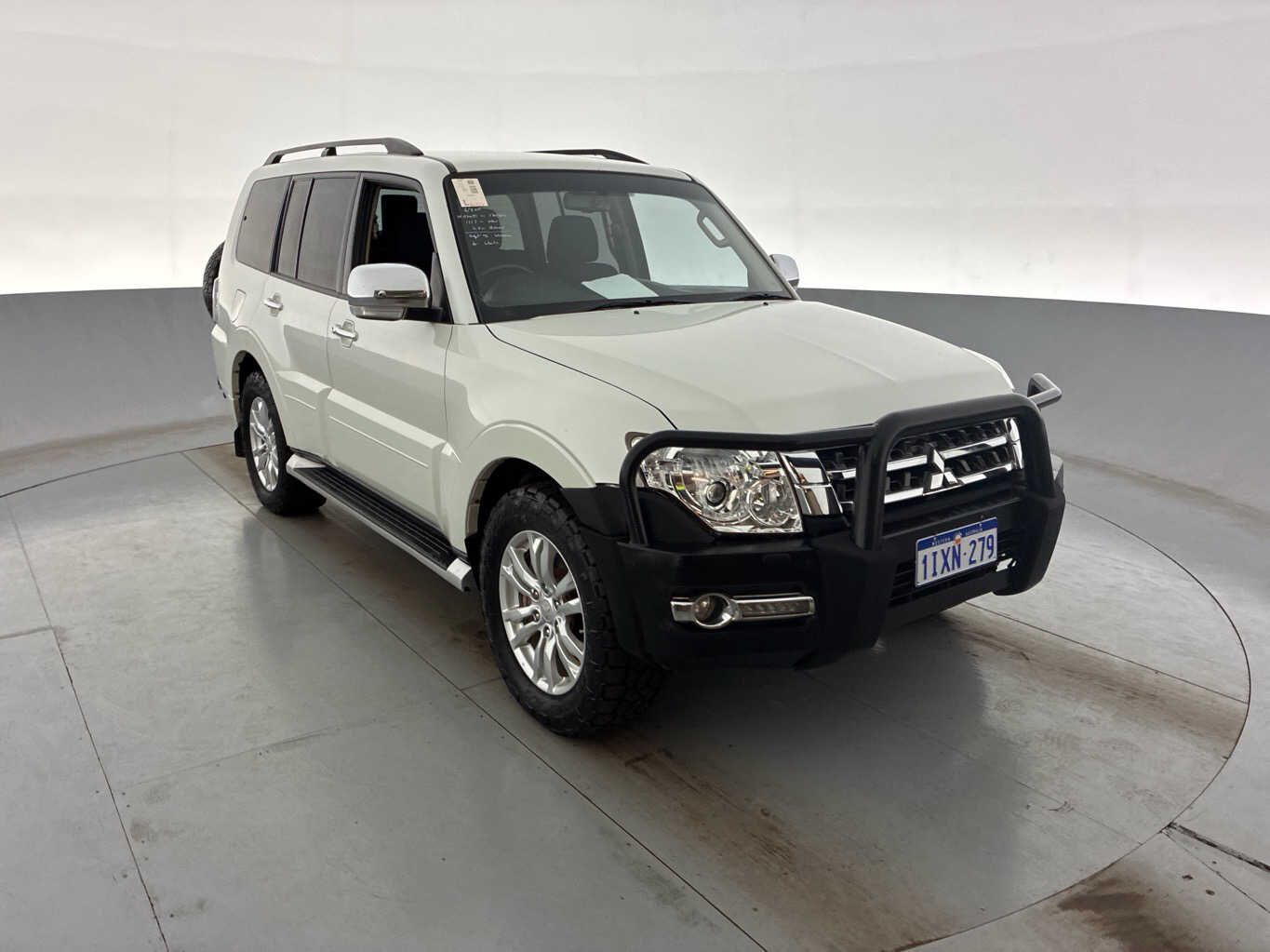 2018 Mitsubishi Pajero