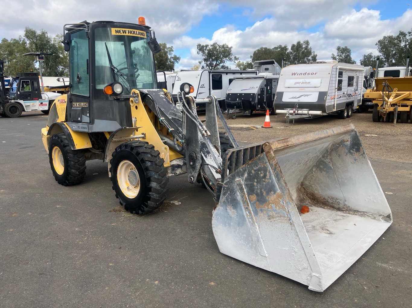 2014 New Holland W50B