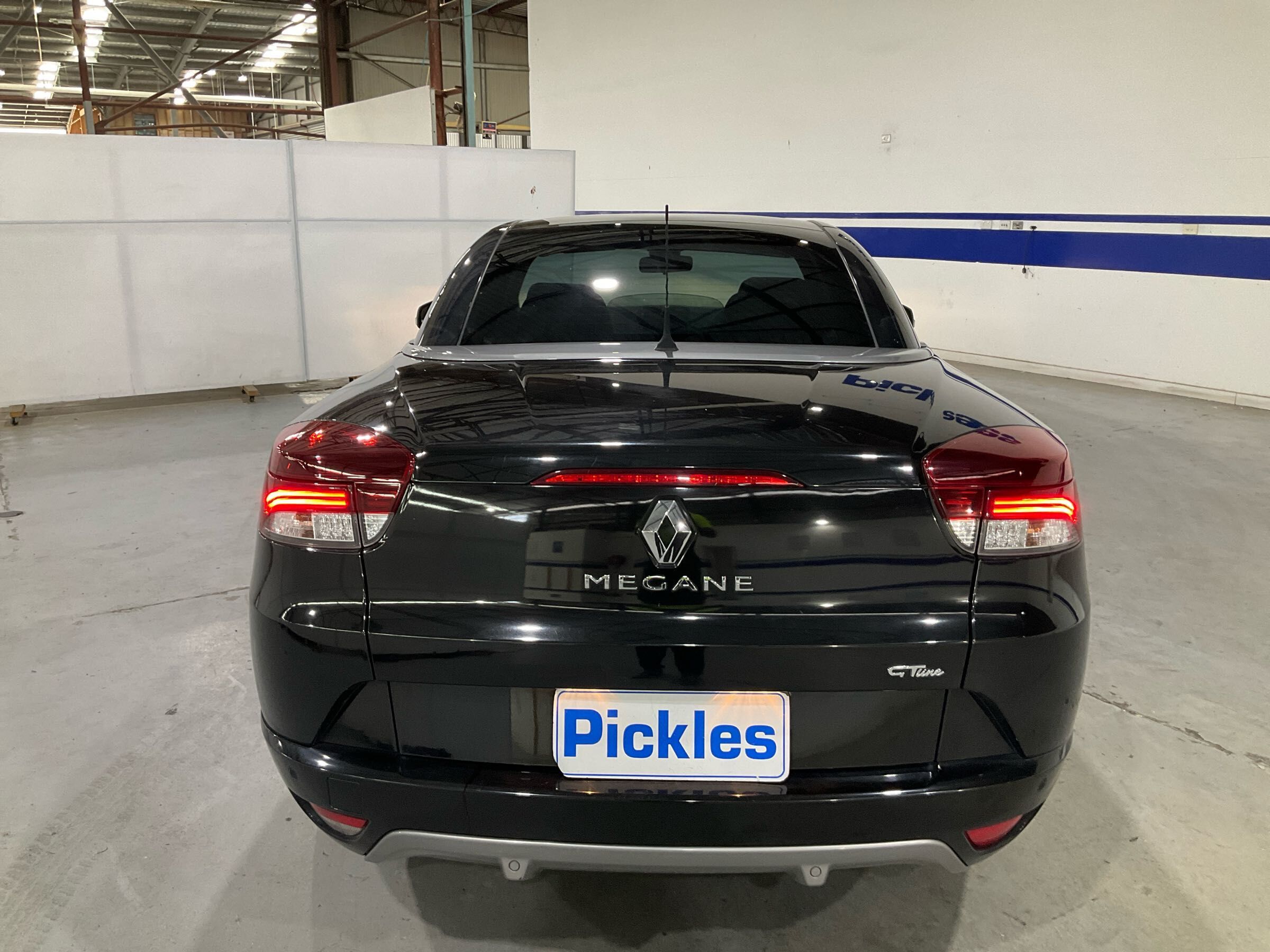 Vehicle photo