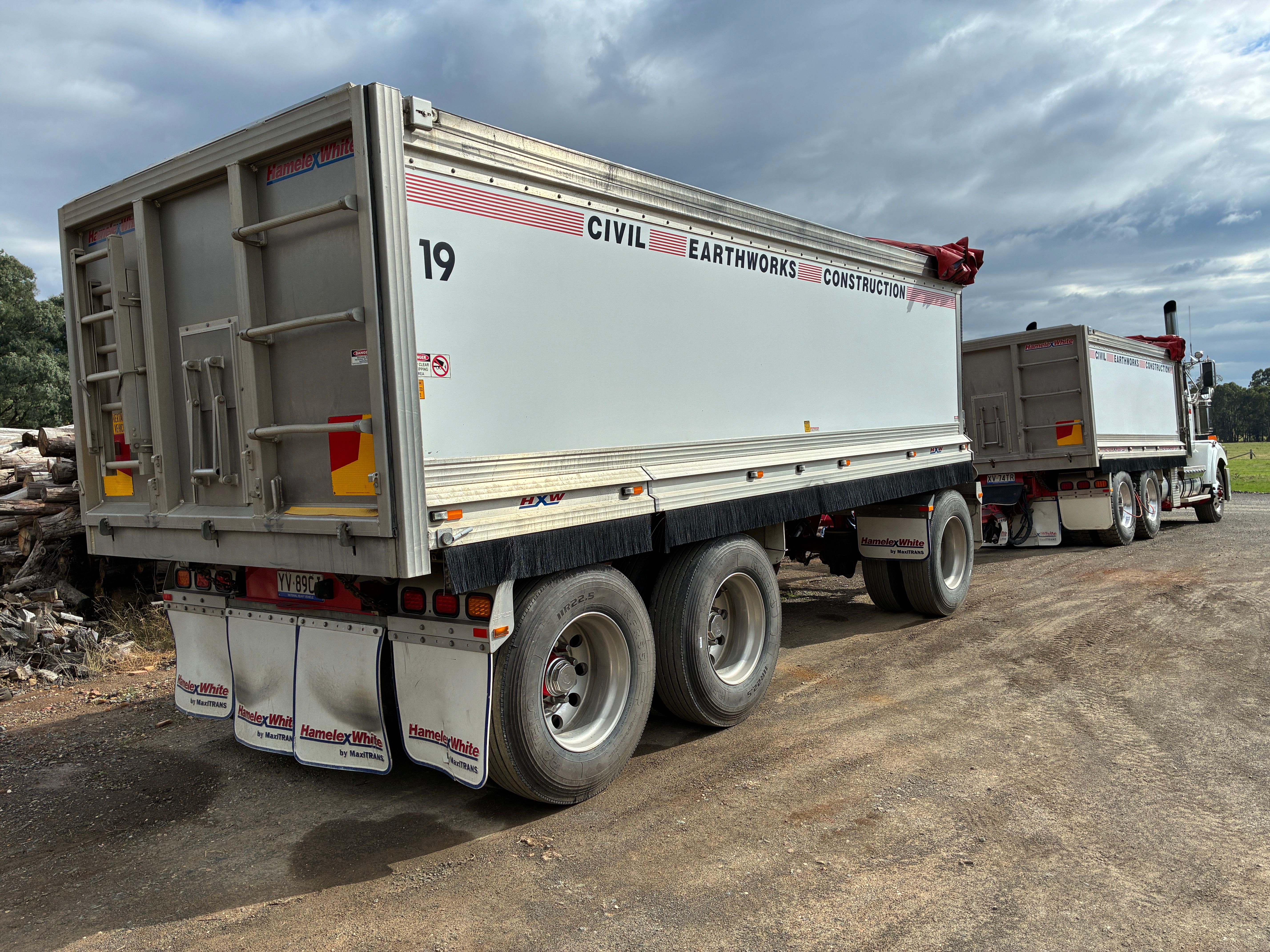 Vehicle photo