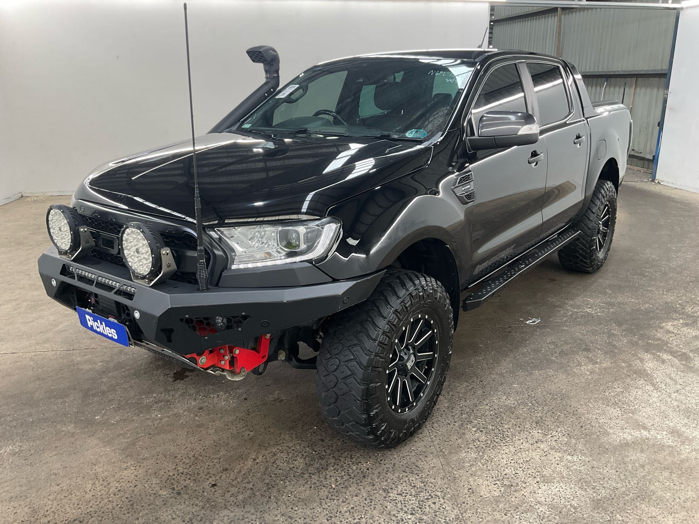 Vehicle photo