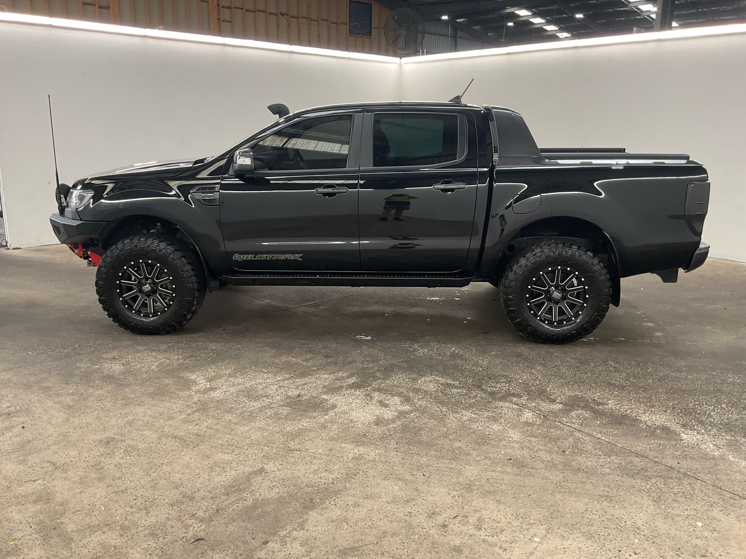 Vehicle photo