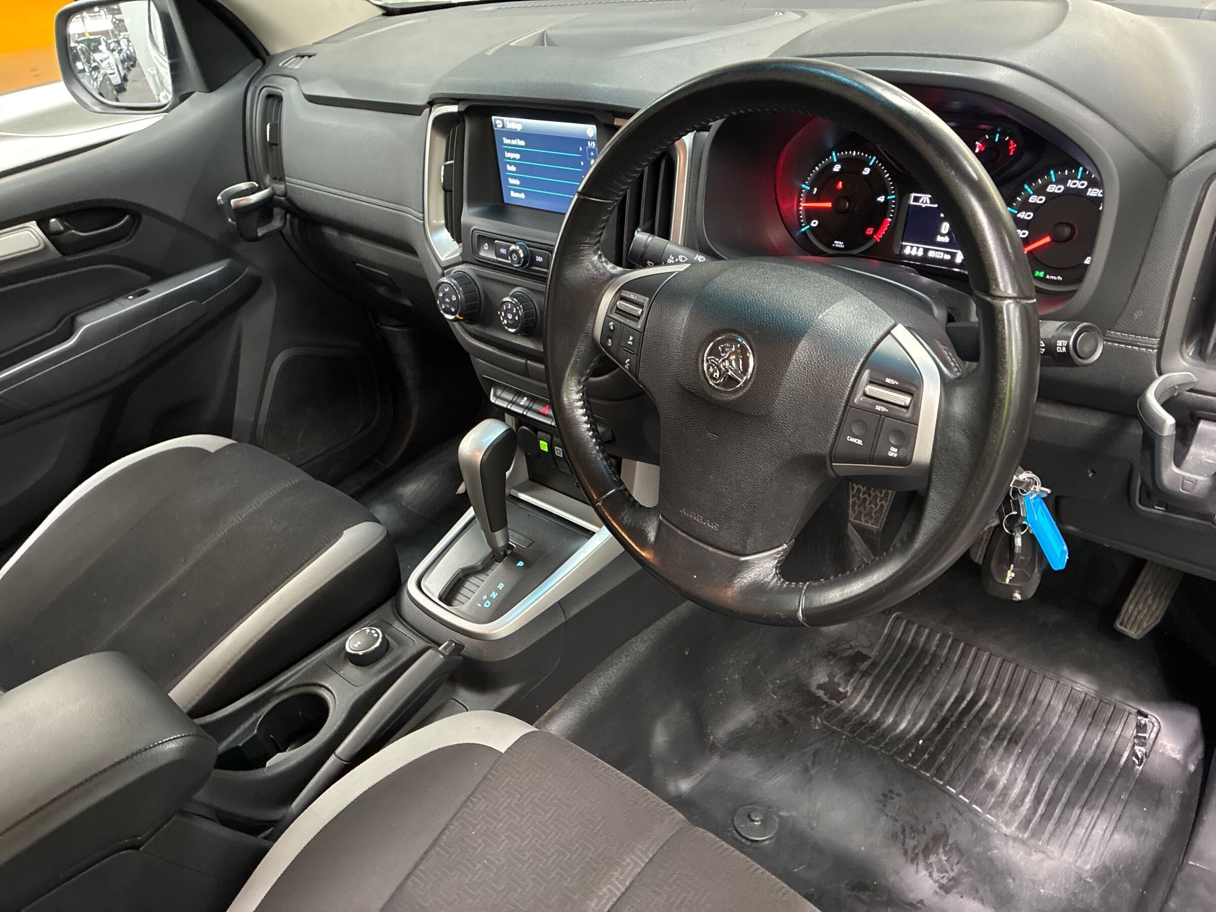 Vehicle photo