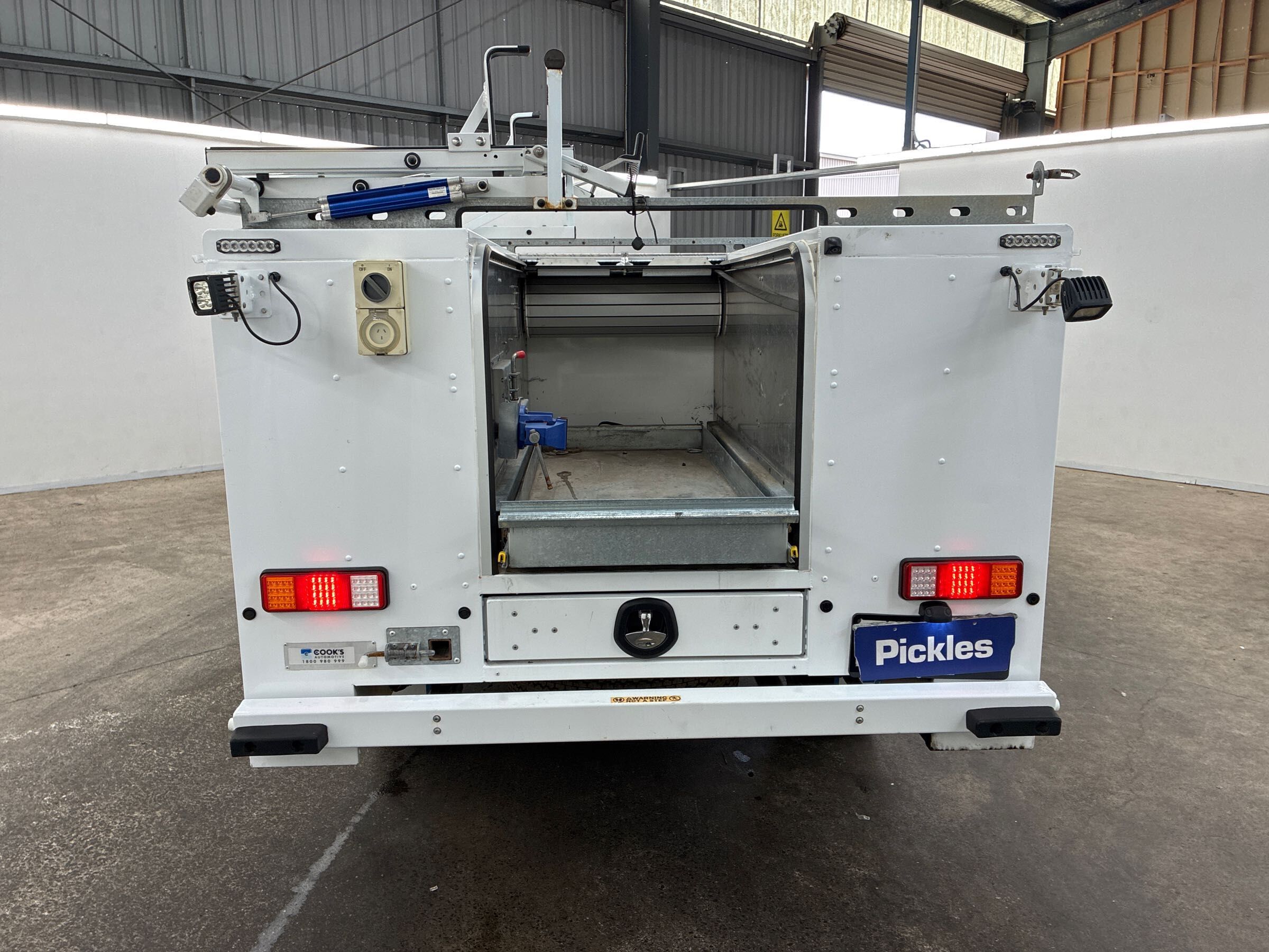 Vehicle photo