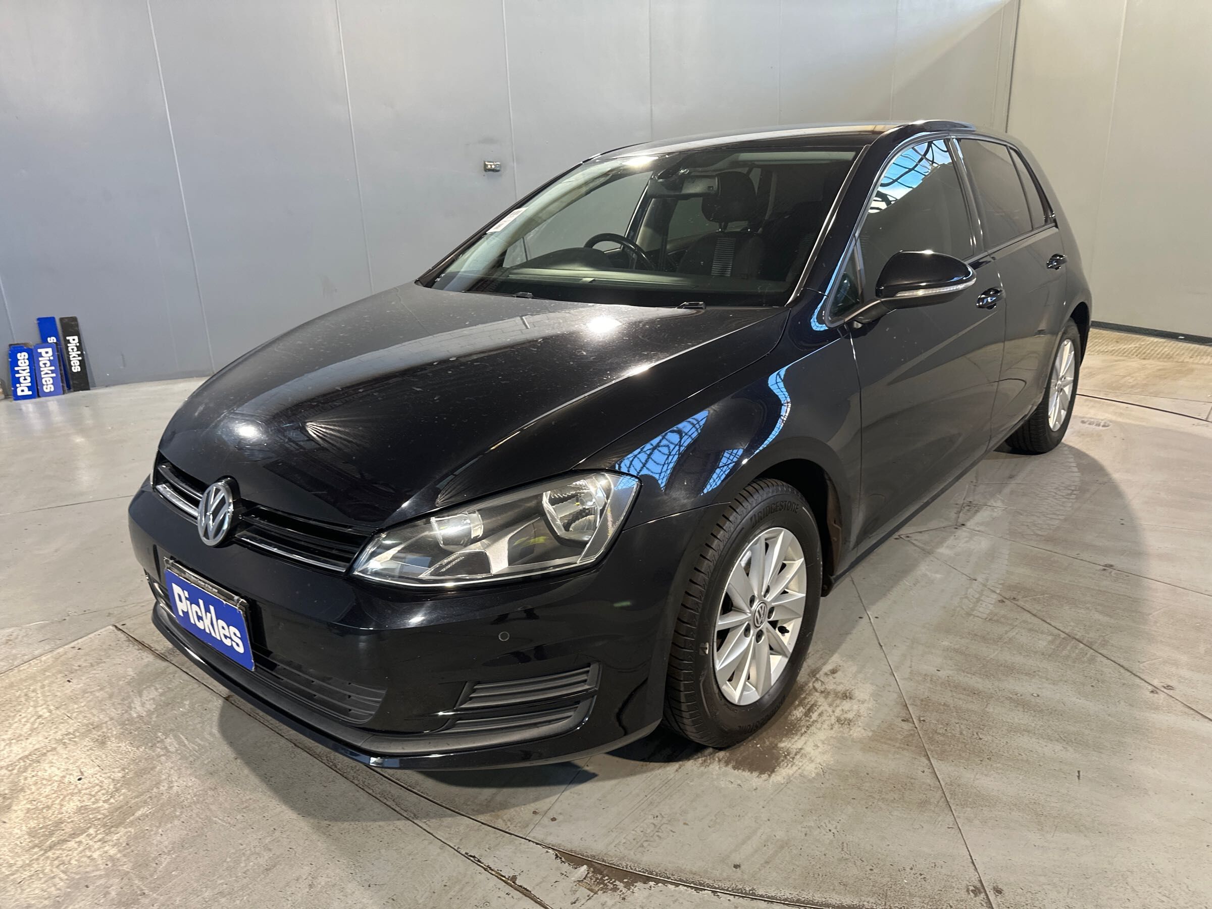 Vehicle photo