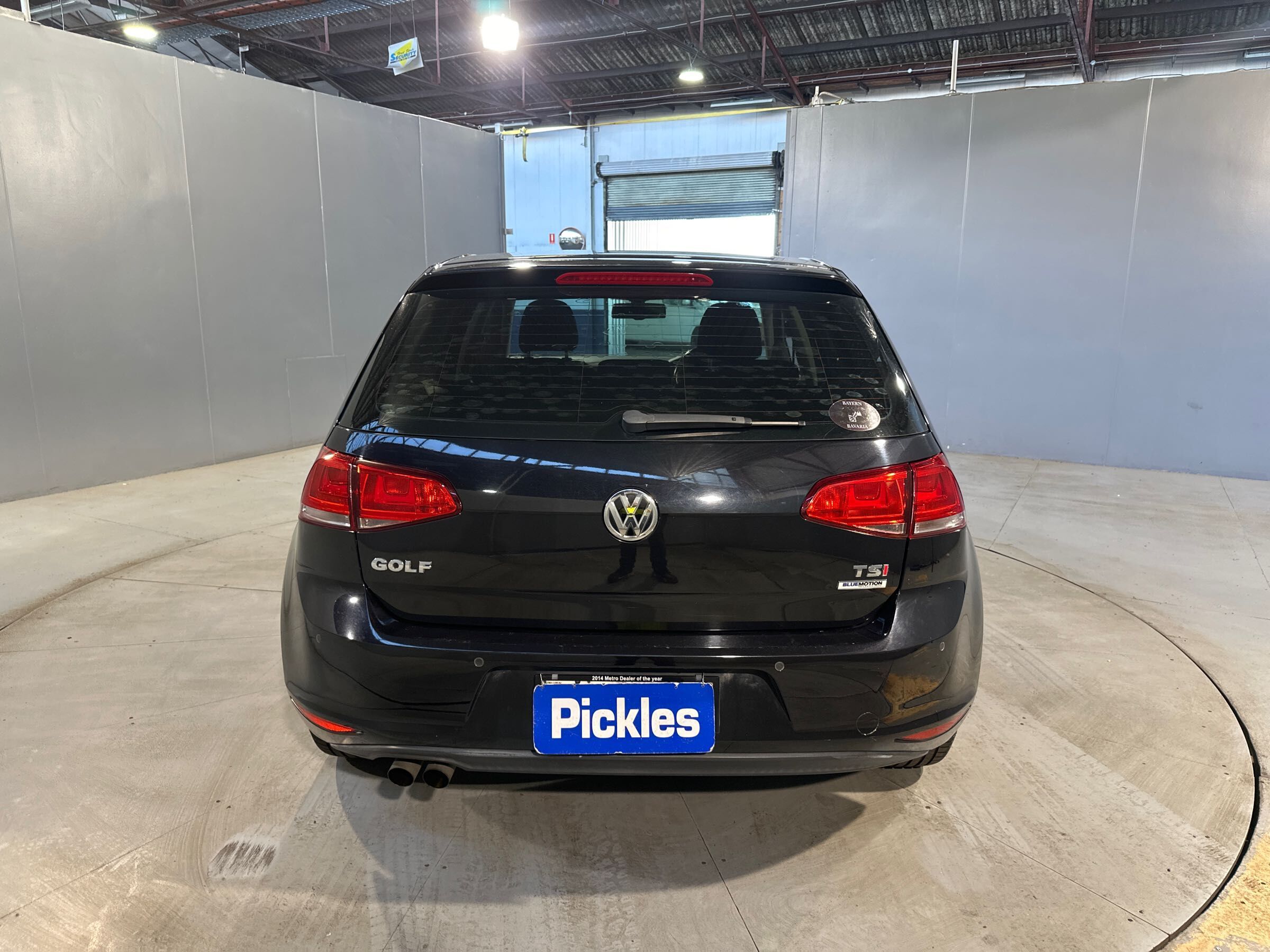 Vehicle photo