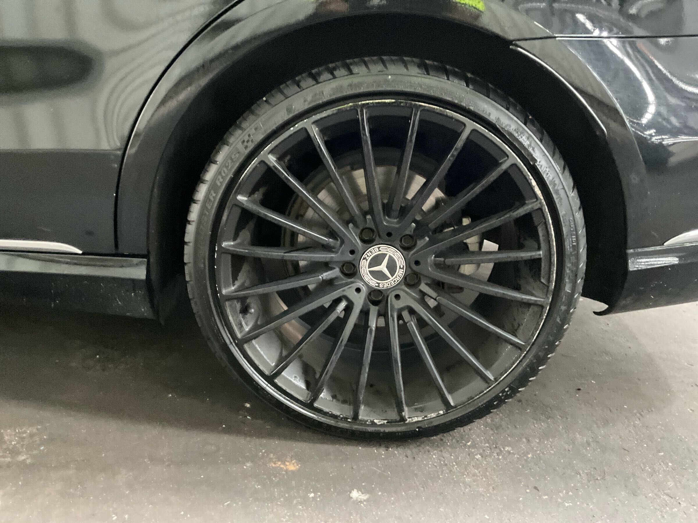 Vehicle photo