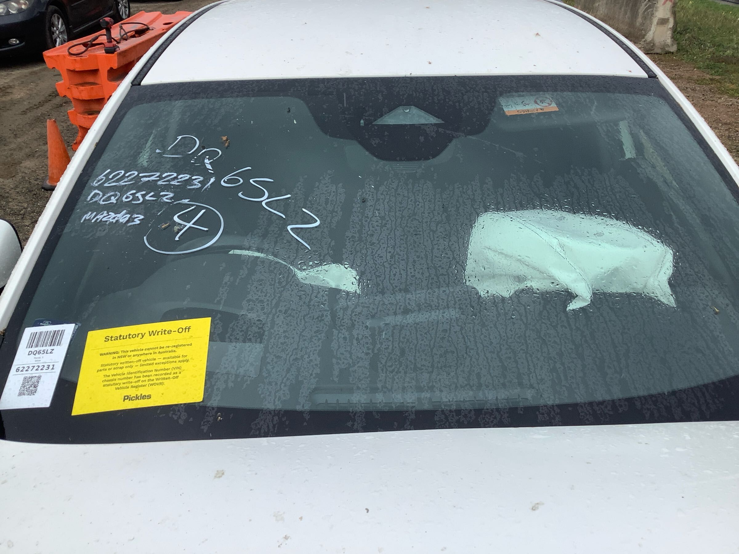 Vehicle photo