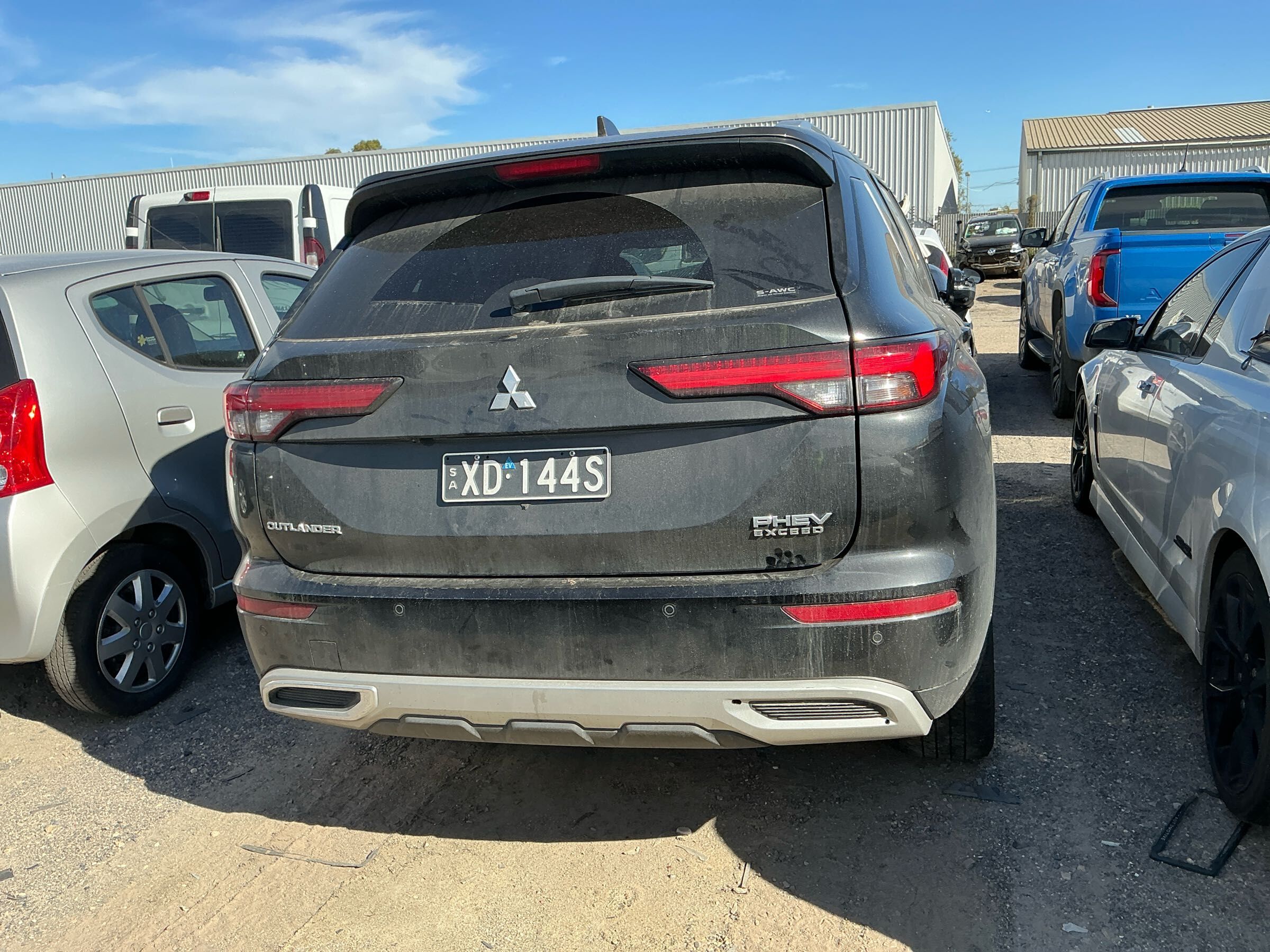 Vehicle photo