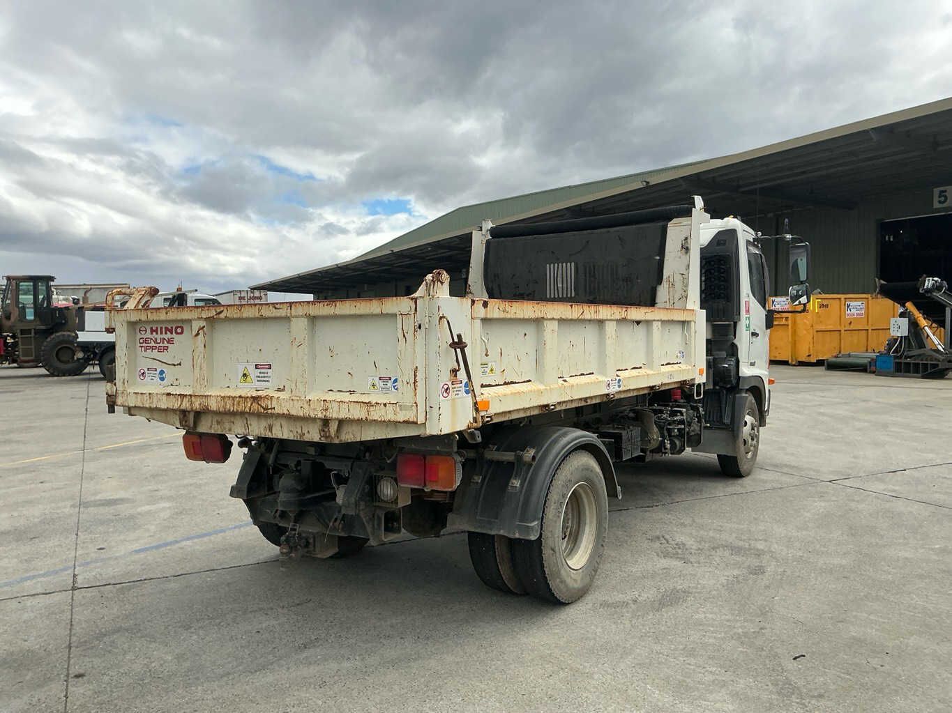 Vehicle photo