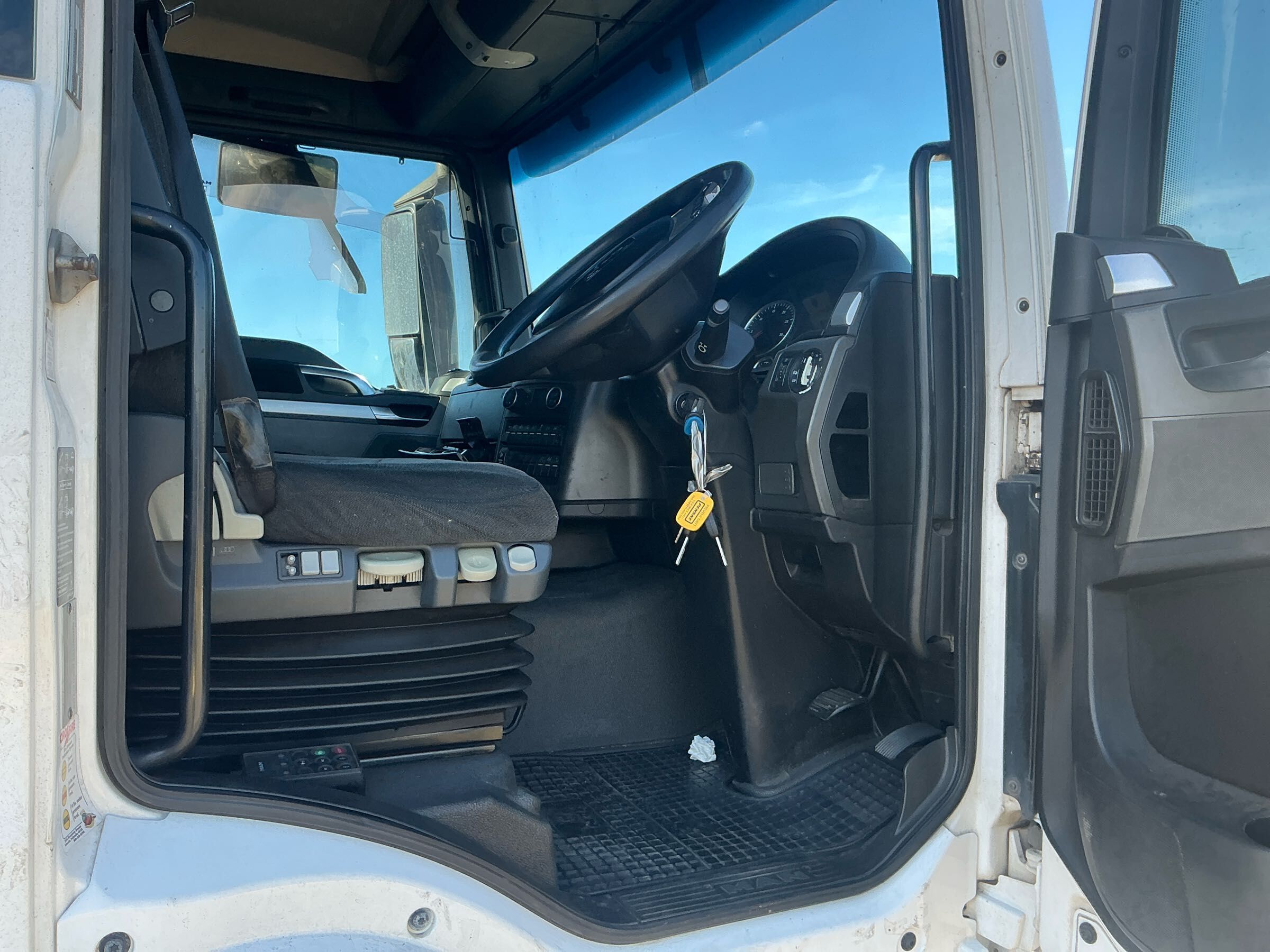 Vehicle photo