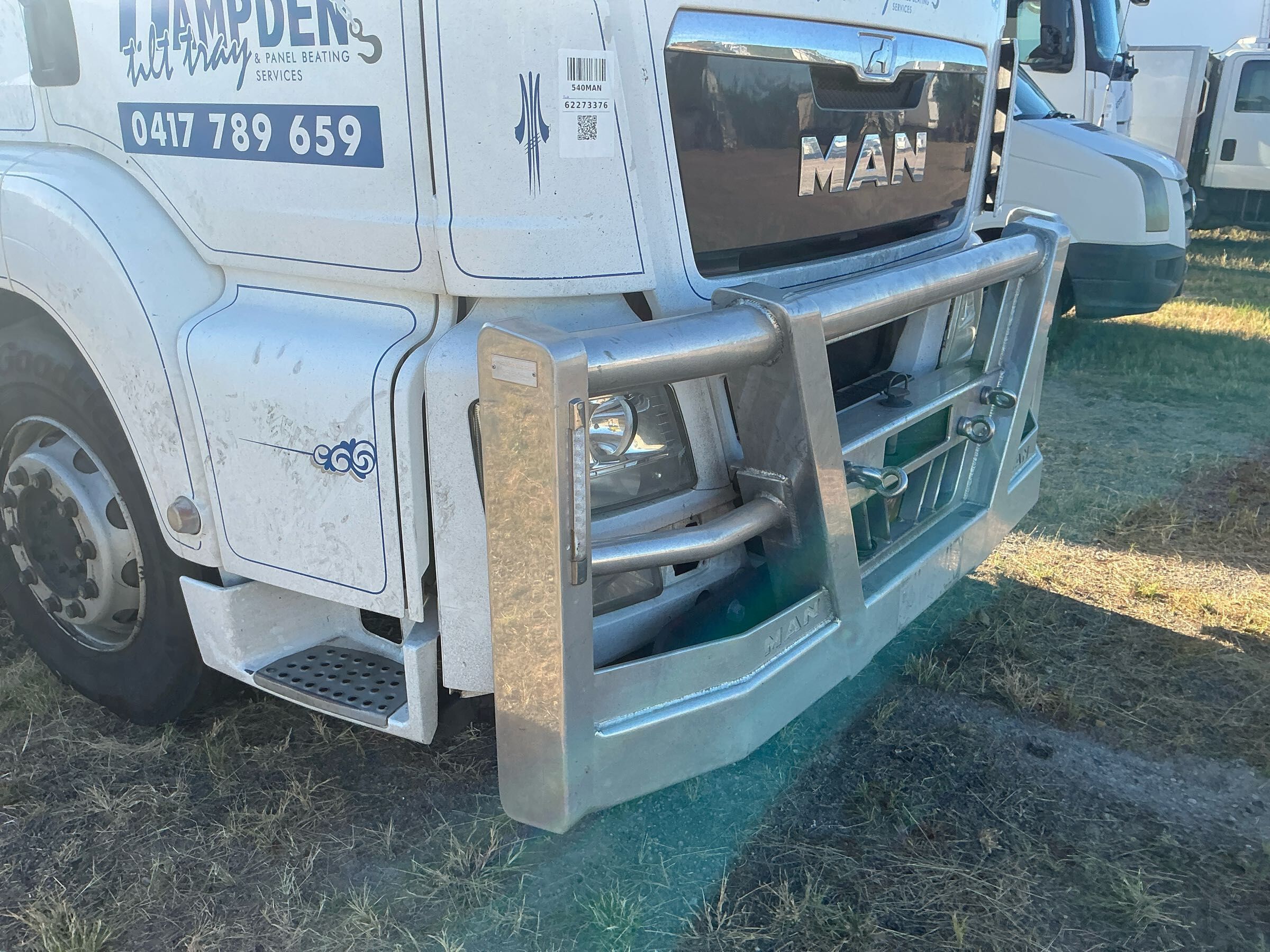 Vehicle photo
