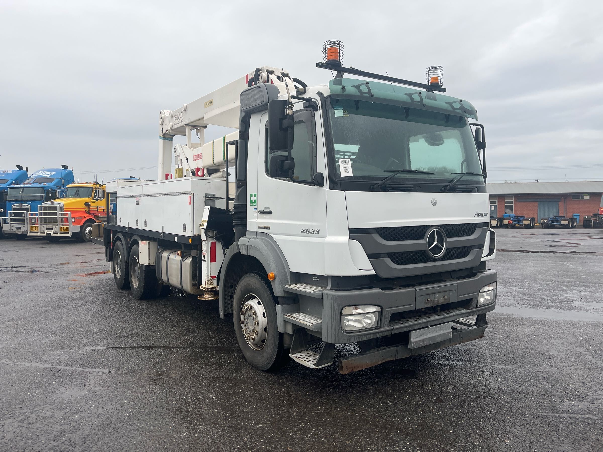 2013 Mercedes Benz Axor 2633