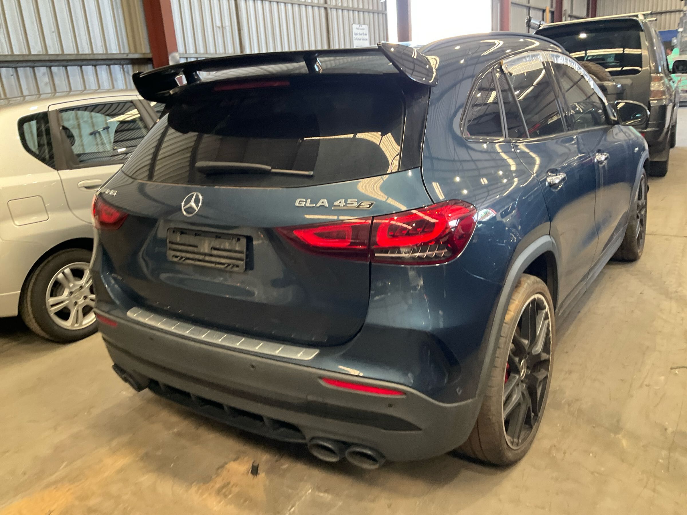 Vehicle photo