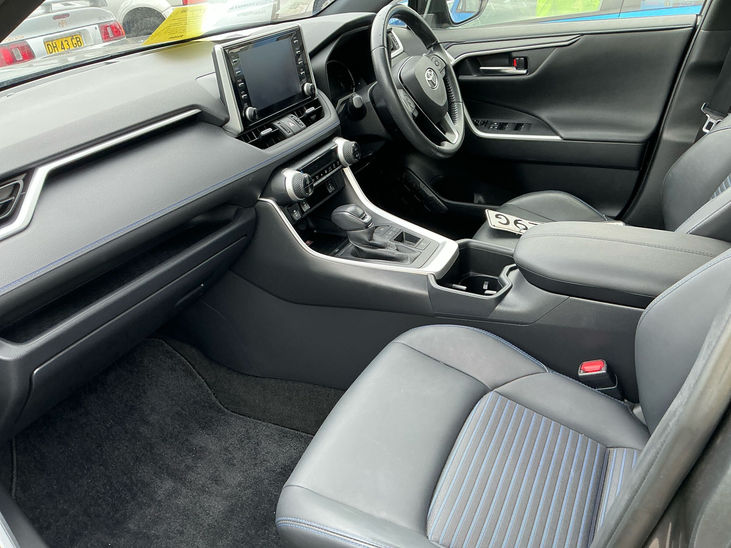 Vehicle photo