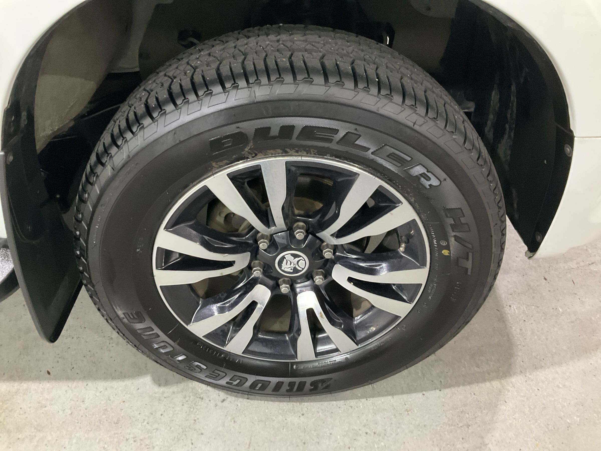 Vehicle photo