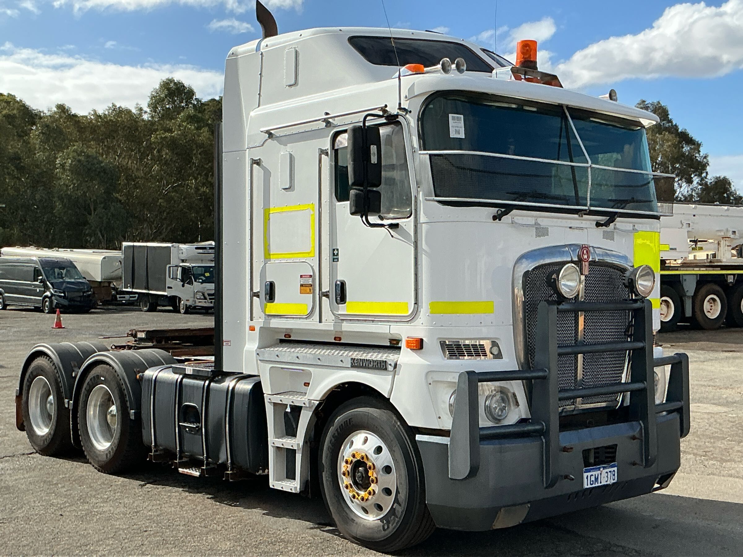 2013 Kenworth K200