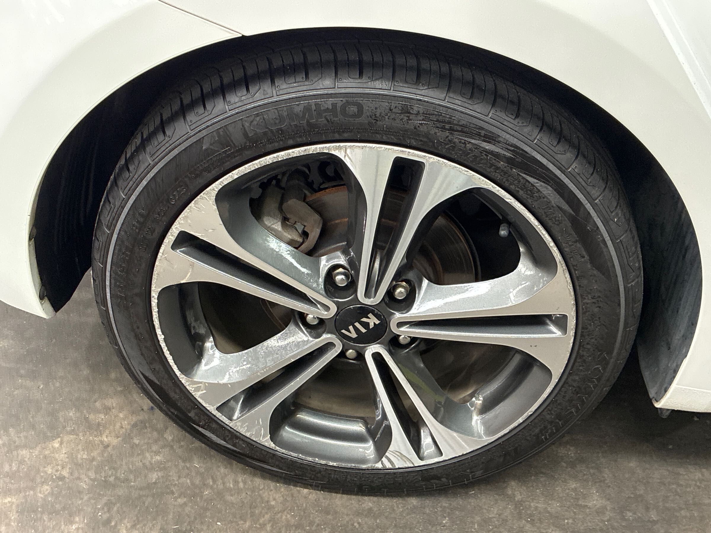 Vehicle photo