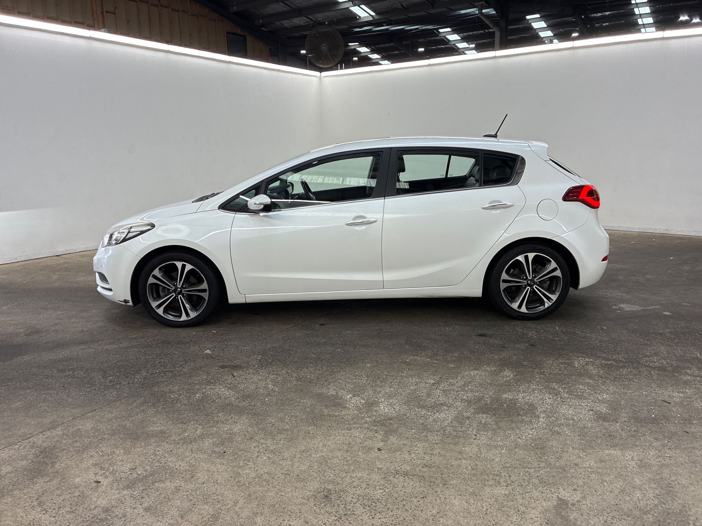Vehicle photo