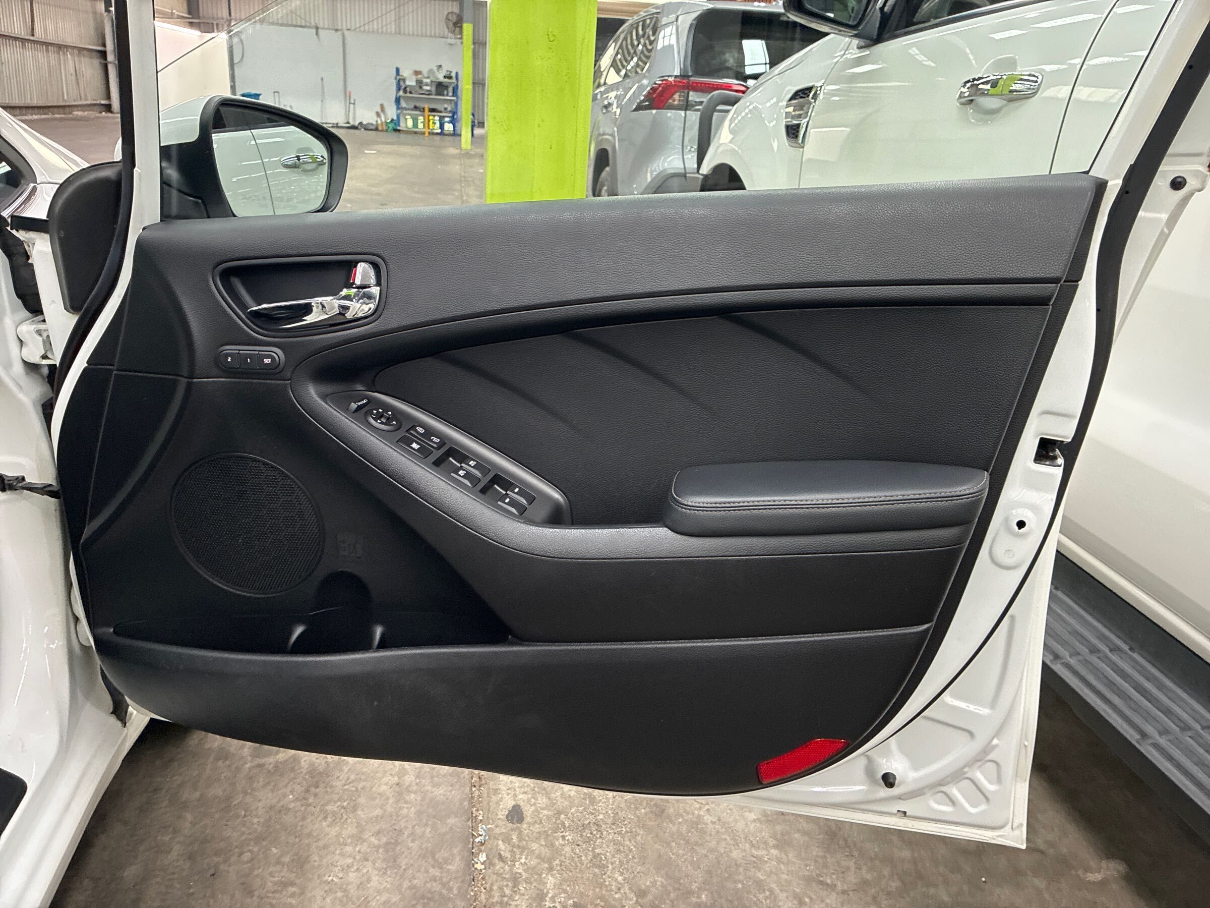 Vehicle photo
