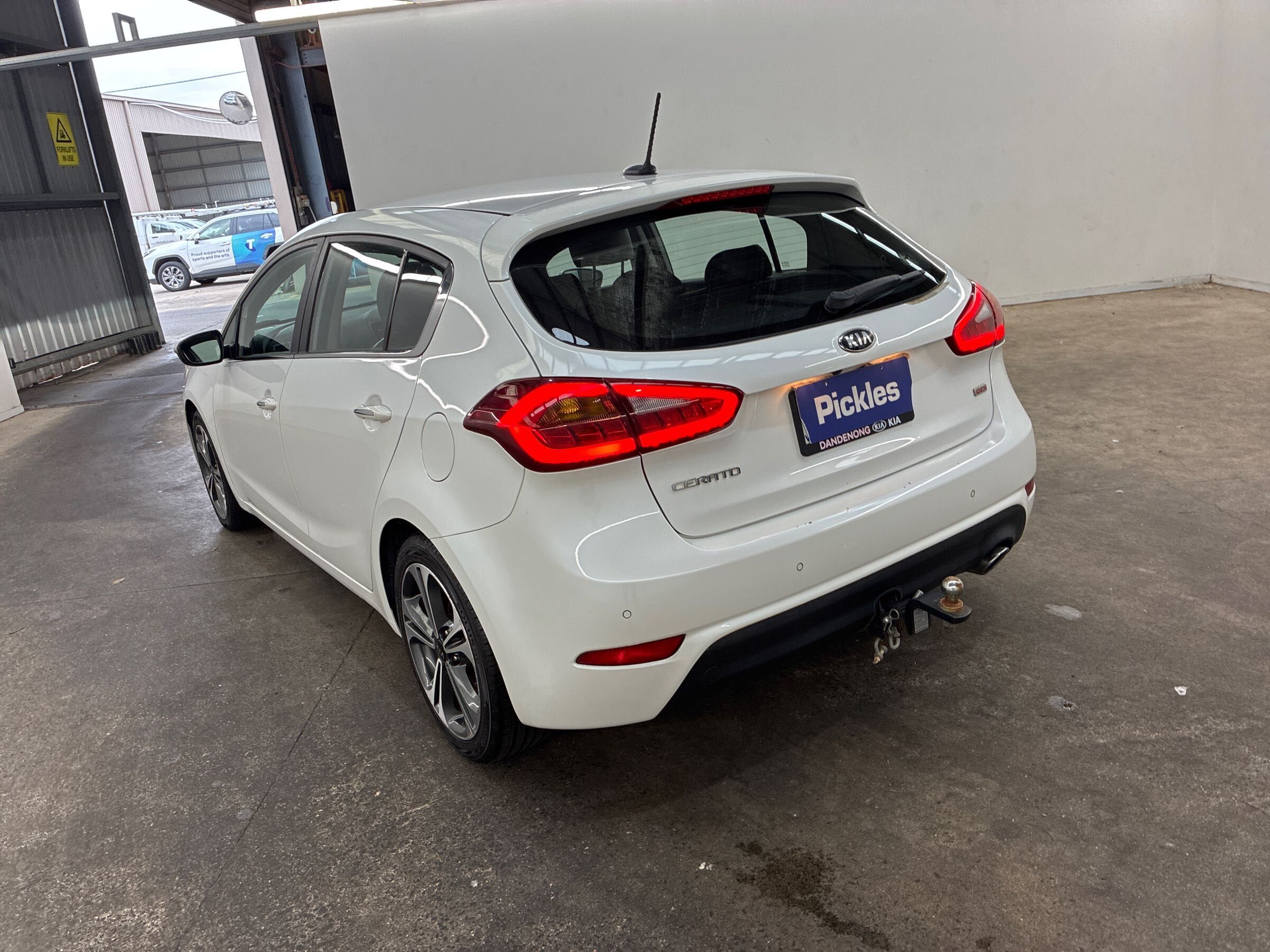 Vehicle photo
